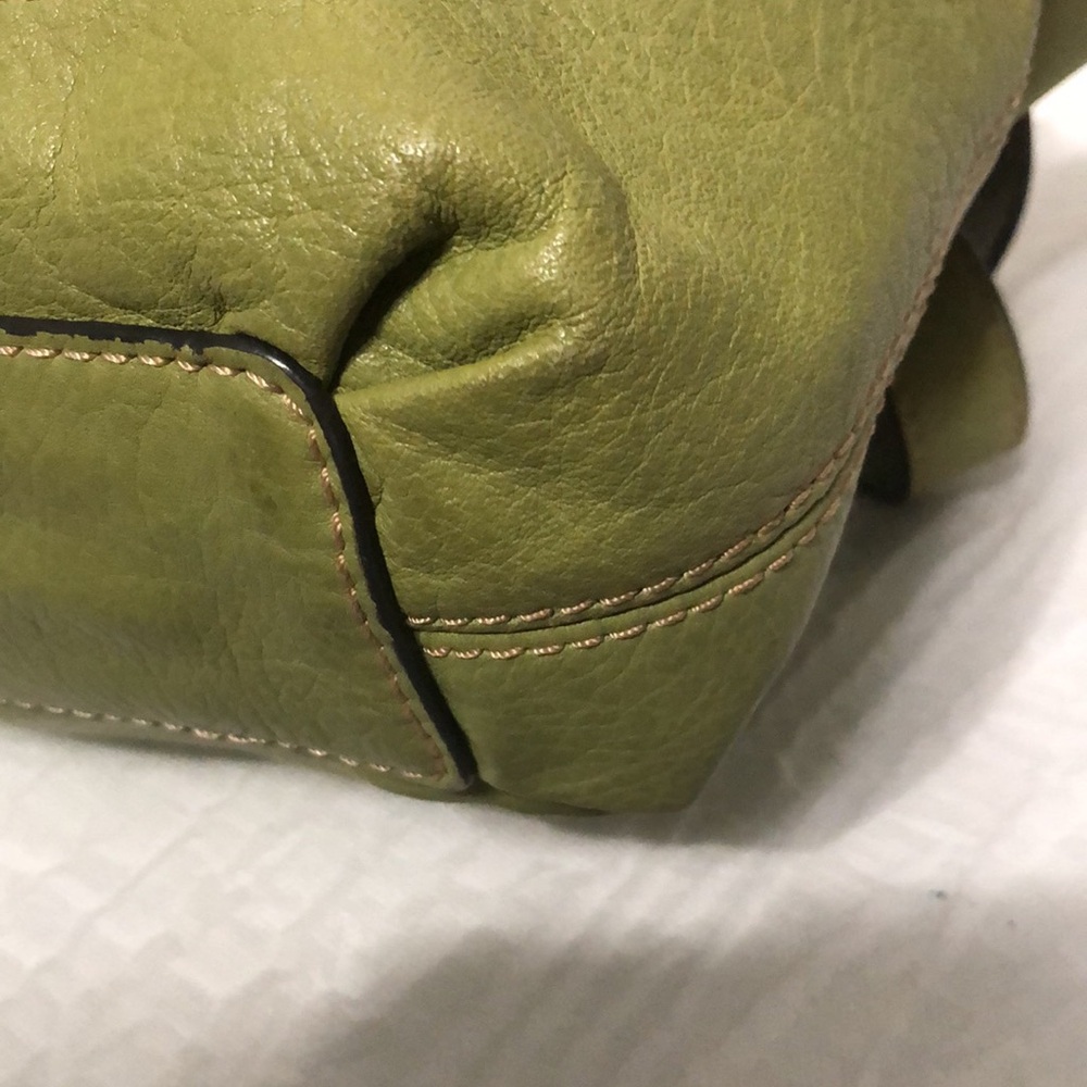 **MINT** Fossil Olive Green Leather Shoulder Bag - Picture 10 of 12